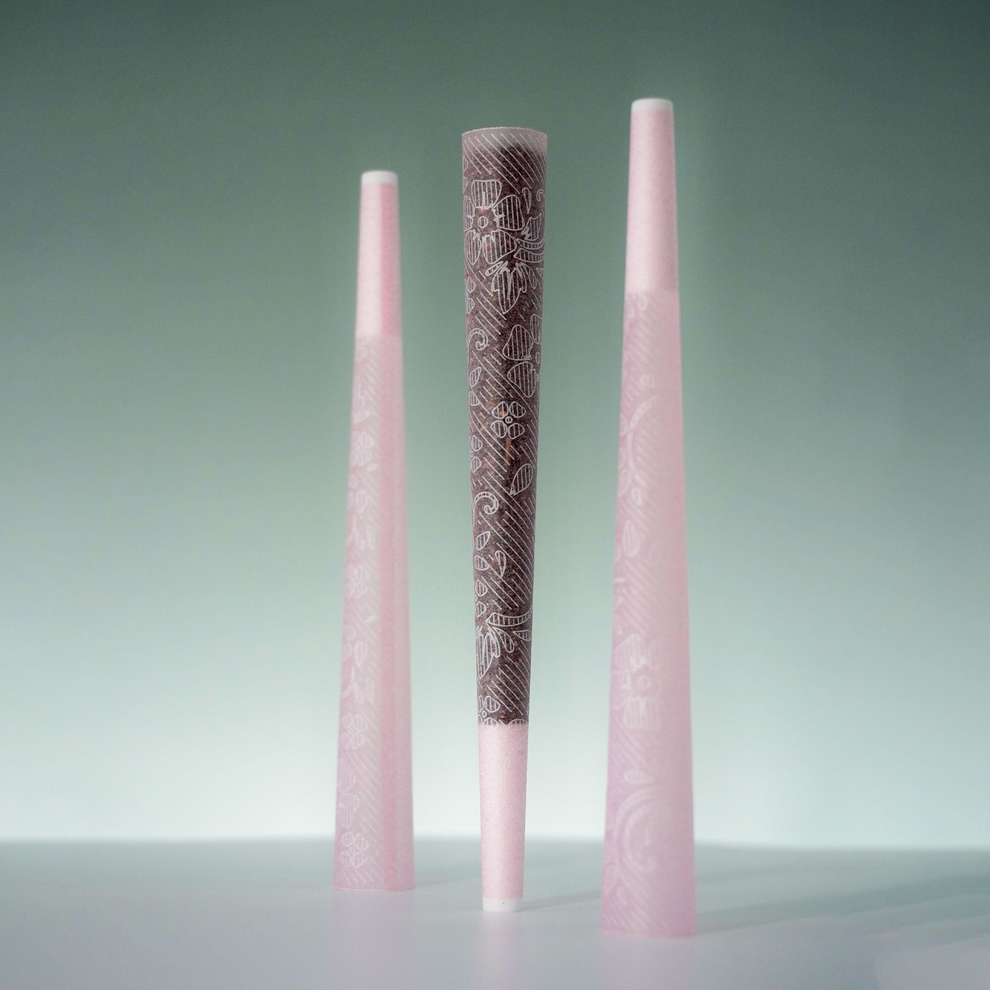 King-Size Laser Engraved Paper Tip Cones